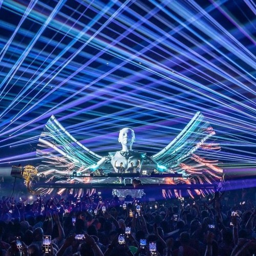 En tomorrowland esto fue una chimbaaa 